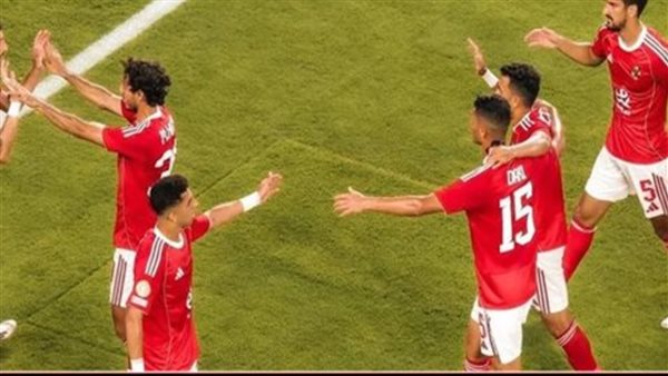 ريبيرو يختبر قوته.. ودية الأهلي أمام الملعب التونسي تُحدد مصير لاعبين ريبيرو يختبر قوته.. ودية الأهلي أمام الملعب التونسي تُحدد مصير لاعبين