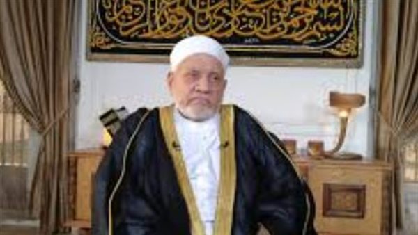 من هو الدكتور أحمد عمر هاشم؟.. السيرة الذاتية والحالة الصحية بعد تعرضه لوعكة مفاجئة