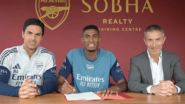 رسميا.. أرسنال يعلن ضم كريستيان موسكيرا من فالنسيا