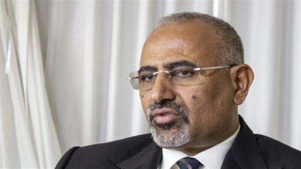 الزُبيدي يقود جهودًا حثيثة لإنقاذ الاقتصاد الجنوبي: اجتماعات مكثفة وخطط عاجلة