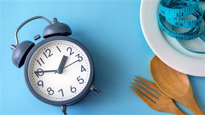 أفضل الأوقات لتناول الطعام.. دليل لأنماط الأكل الصحية