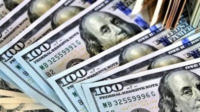 الدولار يثبت أمام الجنيه في تعاملات البنوك المصرية.. تعرف على الأسعار الكاملة