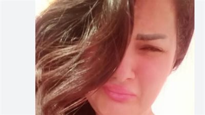 قصة تحوّل سما المصري من رمز للإثارة إلى داعية للتوبة والحجاب