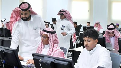برنامج إثرائي في مجال الذكاء الاصطناعي بجامعة جازان