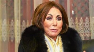 لبنى عبد العزيز تعود إلى مسرح ذكريات الشباب بعد 70 عامًا من التتويج