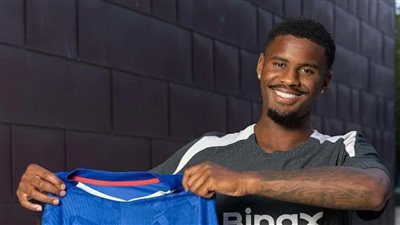 رسميا.. تشيلسي يعلن ضم الموهبة الهولندية جوريل هاتو