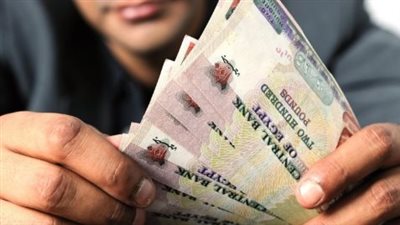 قرار جديد برفع رواتب موظفي الدولة.. هل يُحقق العدالة الاجتماعية المنتظرة؟