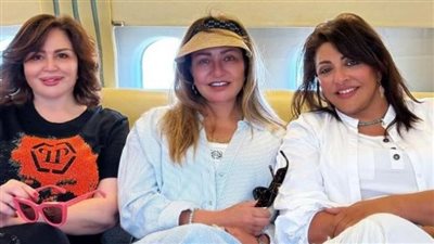 ثلاثي النجوم: هالة صدقي، إلهام شاهين، وليلى علوي في جزيرة الأحلام