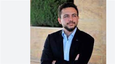 مبادرات الحسين بن عبد الله في دعم الشباب والتنمية المجتمعية