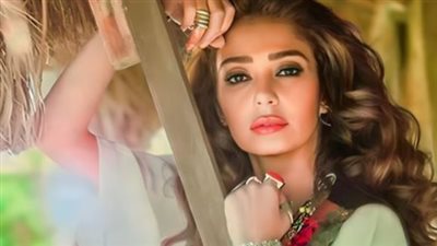 تفاصيل معاناة ميرنا المهندس قبل وفاتها.. مرض نادر أنهى حياتها بعمر الشباب