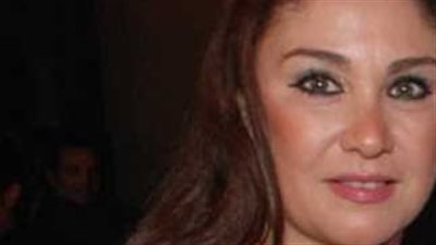 الفنانة شيرين تتحدث عن النجاح بين الأداء الفني والقيم الإنسانية