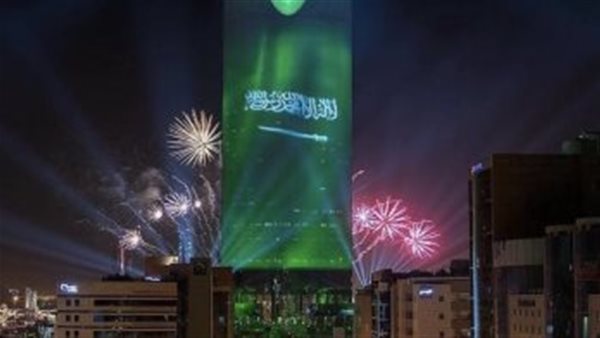 التأثير الاقتصادي لليوم الوطني: عروض وتخفيضات واستفادة وطنية