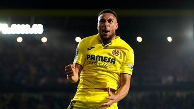 رسميا.. فالنسيا يضم الهولندي دانجوما قادما من فياريال