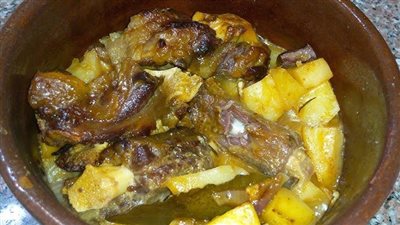 طريقة عمل العكاوي بالبطاطس.. وجبة مصرية بطعم لا يقاوم