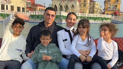 بعد اقتراب زواجهما.. كم عدد أبناء رونالدو وجورجينا؟