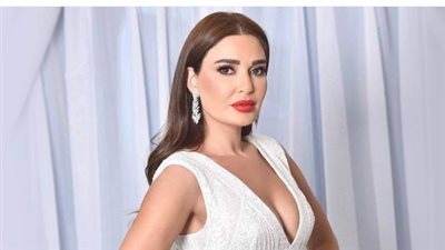 سيرين عبد النور: إطلالات أنيقة ومسيرة فنية لا تُنسى