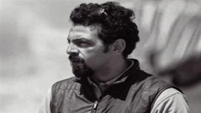 جنازة الفنان تيمور تيمور من مسجد المشير طنطاوي بحضور نجوم الفن