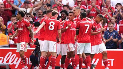 نوتينجهام يحقق فوزا عريضا على برينتفورد في الدوري الإنجليزي