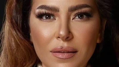 ألفت عمر تتعرض لأزمة كبرى في باريس وتكشف تفاصيل السرقة والتدخل المصري