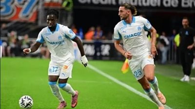 بعد الشجار العنيف.. مارسيليا يعرض رابيو وجوناثان رو للبيع