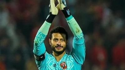 محمد الشناوي حارس الأهلي.. أرقام قياسية وتألق في البطولات الكبرى