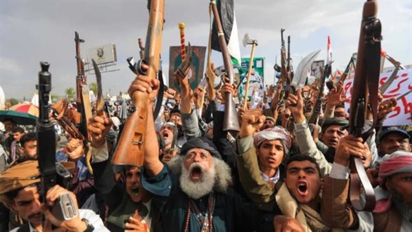 تهريب السلاح إلى مليشيا الحوثي.. خطر متصاعد يهدد الاستقرار الإقليمي