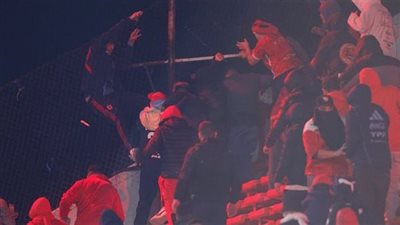 بعد سقوط ضحايا واعتقال 300 مشجع.. تفاصيل إلغاء مباراة في كوبا أمريكانا بسبب الشغب