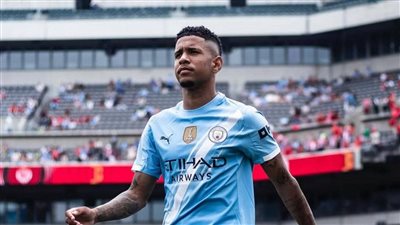 مقابل 80 مليون يورو.. توتنهام يدخل بقوة في سباق ضم البرازيلي سافينيو