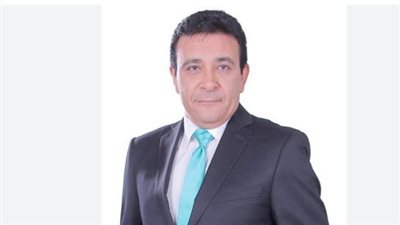 عاطف كامل والإعلام الهادف.. نموذج المذيع الملتزم برسالته