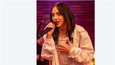 المغنية الأرجنتينية نيكي نيكول.. من روزاريو إلى أضواء برشلونة