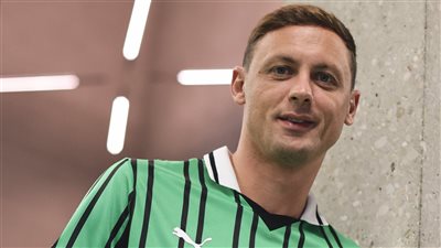 رسميًا.. ساسولو الإيطالي يعلن ضم الصربي المخضرم ماتيتش