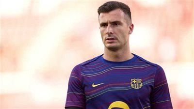 رسميا.. برشلونة يعلن رحيل إينياكي بينيا إلى إلتشي على سبيل الإعارة