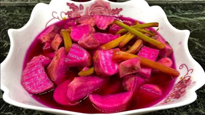 طريقة عمل اللفت المخلل بالبنجر