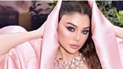 الجمال والجوائز: هيفاء وهبي أيقونة الفن العربي