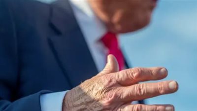 الوضع الصحي للرئيس ترامب وأثره على السياسة الأمريكية والدولية