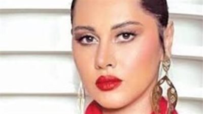 ياسمين رئيس: مسيرة فنية حافلة بين الدراما والسينما المصرية