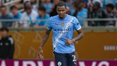 تفاصيل صفقة انتقال أكانجي إلى إنتر ميلان قبل غلق باب الانتقالات الصيفية