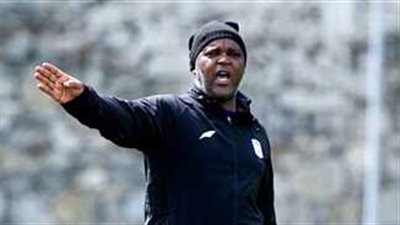 بيتسو موسيماني: مدرب الأفريقي الذي يقود الفرق نحو البطولات