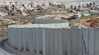 استيلاء الاحتلال على 455 دونما من أراضي الفلسطينيين بقلقيلية ونابلس