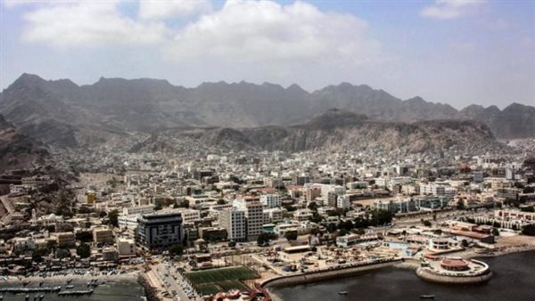 استراتيجية مدروسة لحل الأزمات في جنوب اليمن
