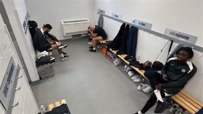 واقعة غريبة في تشيلسي.. إجبار ثلاثي الفريق على استخدام مرحاض منفصل ومنع تناول الطعام مع اللاعبين