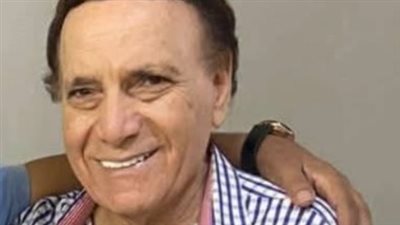 وفاة الفنان فكري عبد الحميد.. أبرز محطاته الفنية مع الزعيم عادل إمام