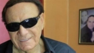 فكري عبد الحميد: مشوار فني قصير وبصمة خالدة في مسرحية بودي جارد