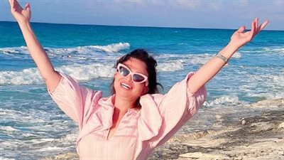 إلهام شاهين.. أيقونة السينما المصرية التي لا تغيب عن دائرة الضوء