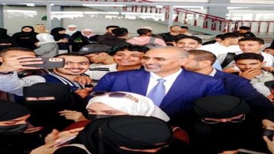 منحة إماراتية للطلاب الجنوبيين.. رسالة استراتيجية بقيادة الزُبيدي