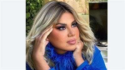 نشاط بوسي شلبي على السوشيال ميديا ومشاركاتها مع الجمهور