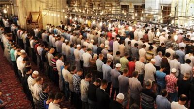 موعد أذان العشاء في 2025: تعرف على التوقيت الرسمي وأهمية صلاة العشاء