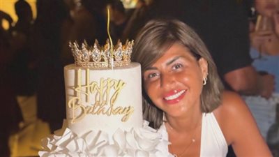 منة فضالي تحتفل بعيد ميلادها الـ42 بإطلالة مميزة ورسالة صادقة لجمهورها
