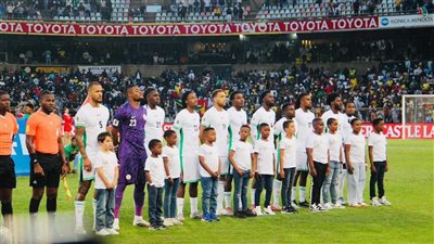 قائد منتخب نيجيريا يعلن انتهاء أزمة النسور قبل ملحق كأس العالم 2026