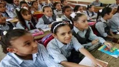 خطط سد العجز في المعلمين واستفادة الوزارة من خبراتهم.. وموعد بدء العام الدراسي الجديد